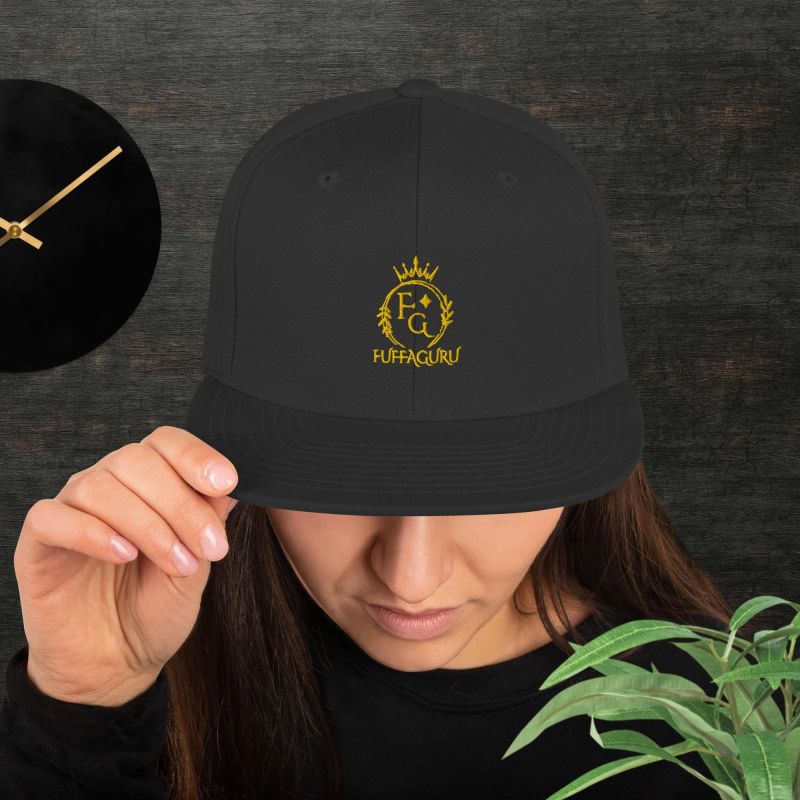 Come riconoscere un fuffaguru del marketing: gli indizi