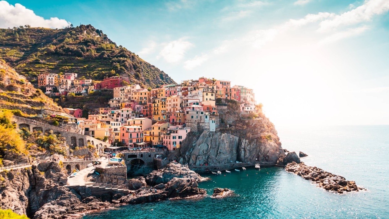 Gli italiani mangiano una pizza intera? Ma siete pazzi?